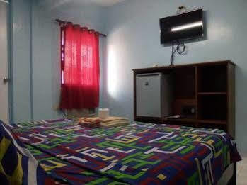 Gumleaves Hotel And Restaurant Olongapo Luaran gambar