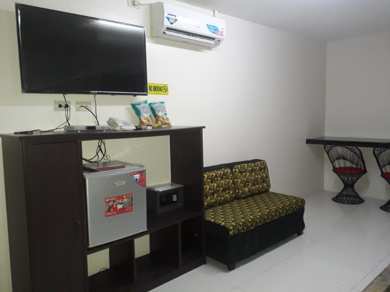 Gumleaves Hotel And Restaurant Olongapo Luaran gambar